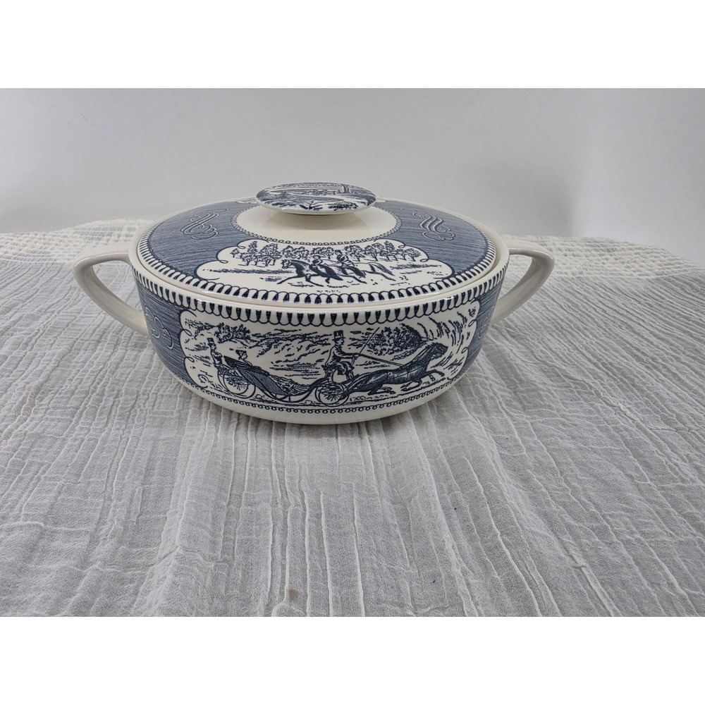 Vintage Royal Currier & Ives Blue Ironstone Scene Ctr 1.25 QT Covered Casserole